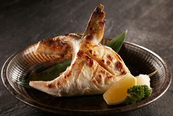日本油甘魚鮫 2隻裝 (全月鮫) 約400-450g - 產品圖片 1 - undefined